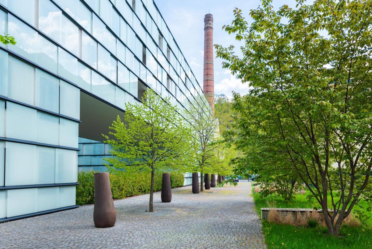 With Balcony And Parking Near The Museum Apartment