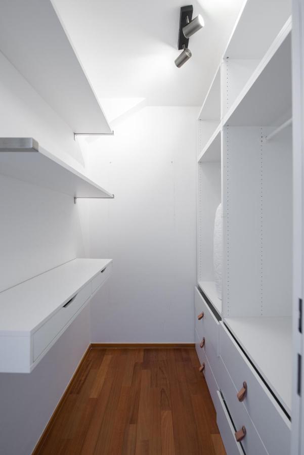 Apartment With Balcony And Parking Near The Museum *